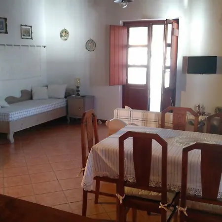 Wheelhouse Trachila Mani Holiday home Trakhila