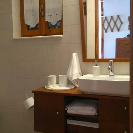 Holiday home Wheelhouse Trachila Mani *