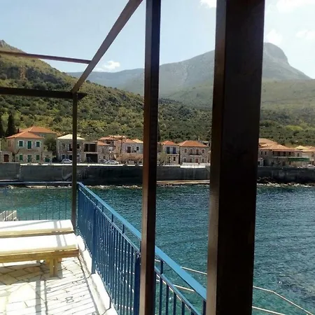 Wheelhouse Trachila Mani